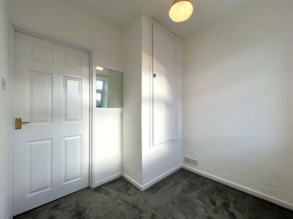 Bedroom 2 Aspect 2