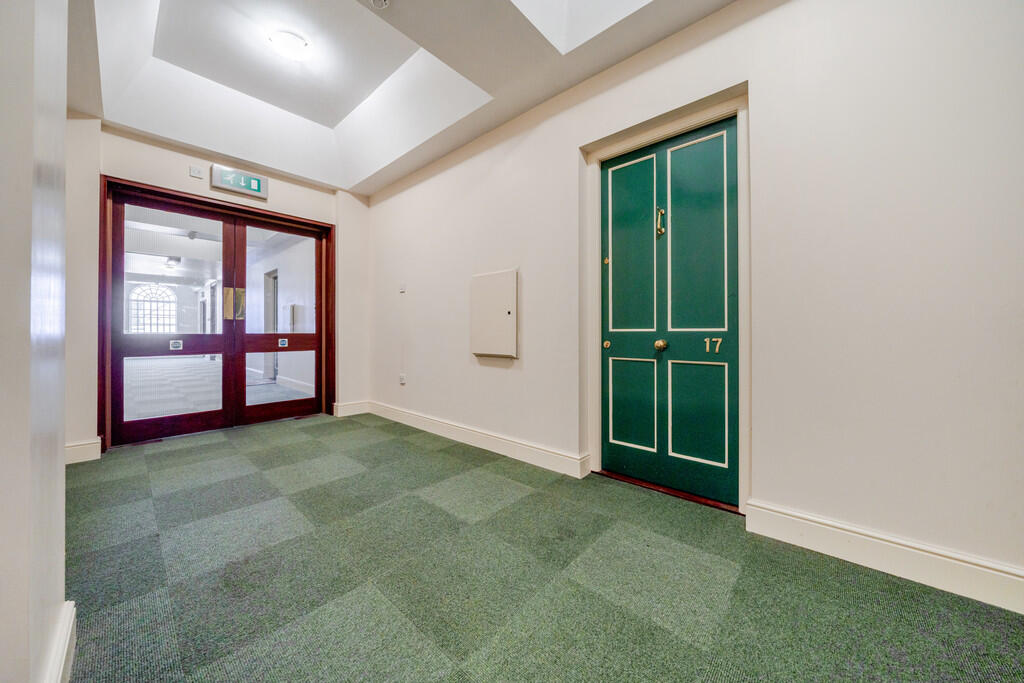 1331358-11-689f16...