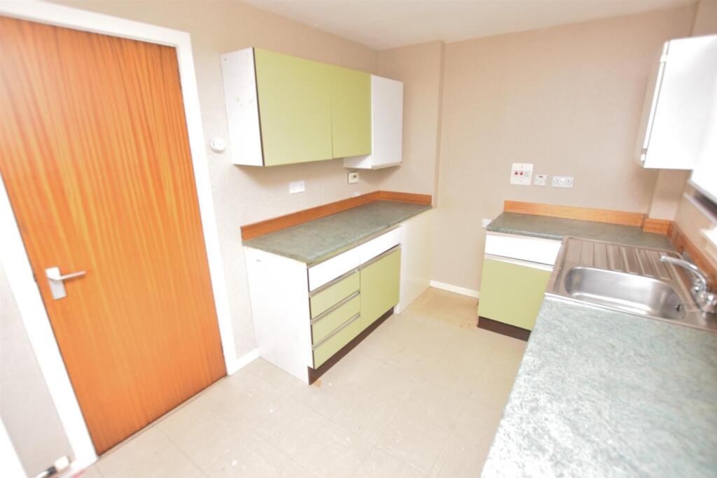 KITCHEN-DINER (2).jpg