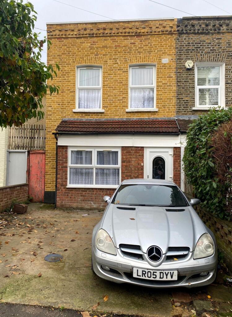 Stanhope Road, Walthamstow E17