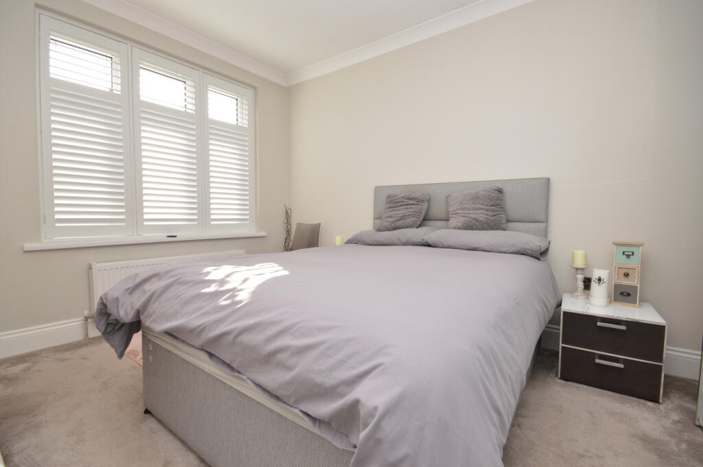 Ashley Avenue, Ilford, IG6 2JF