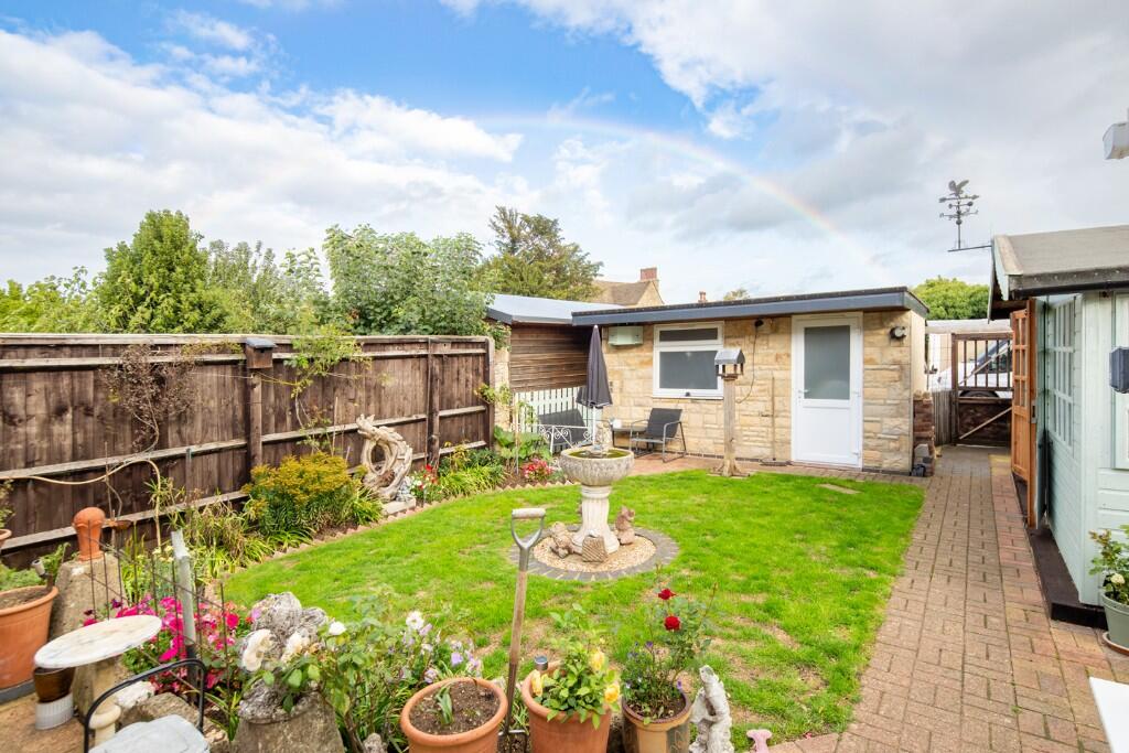 Garden &amp; workshop