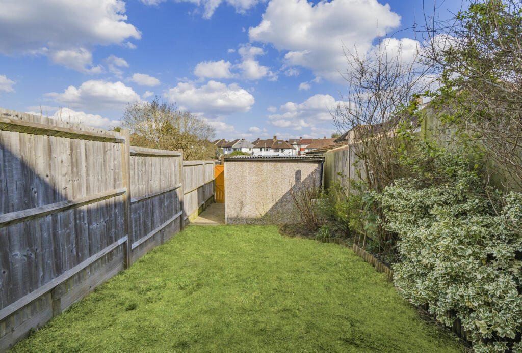 67dd0f57a5a1c-126...