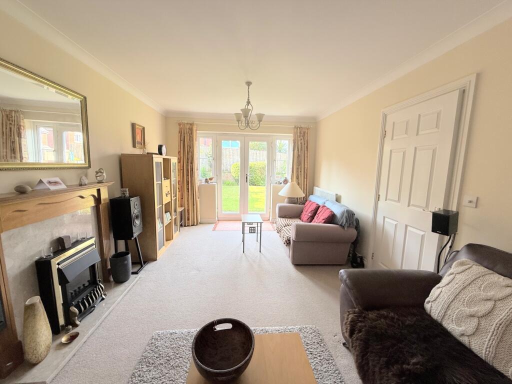 594A3E7E-0F40-4DC8-8630-8DF54D992393