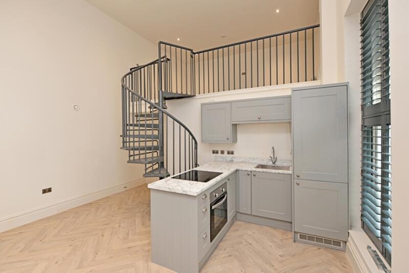 8A CLIFF HOUSE CLIFF OAKS LS12 4FG22LOW RES