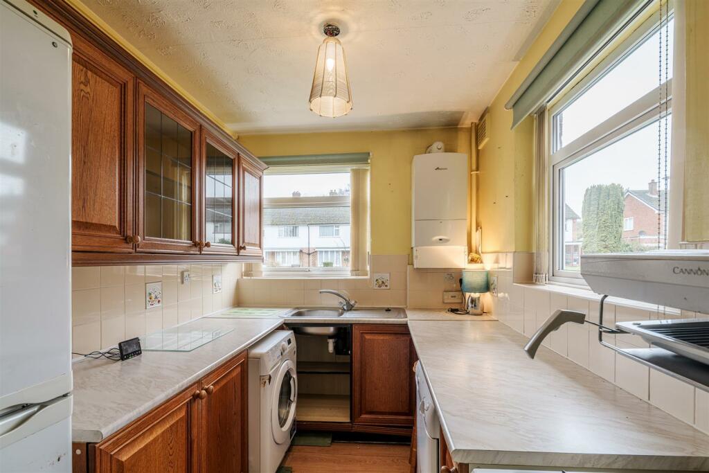 16_m_11small (Large).jpg