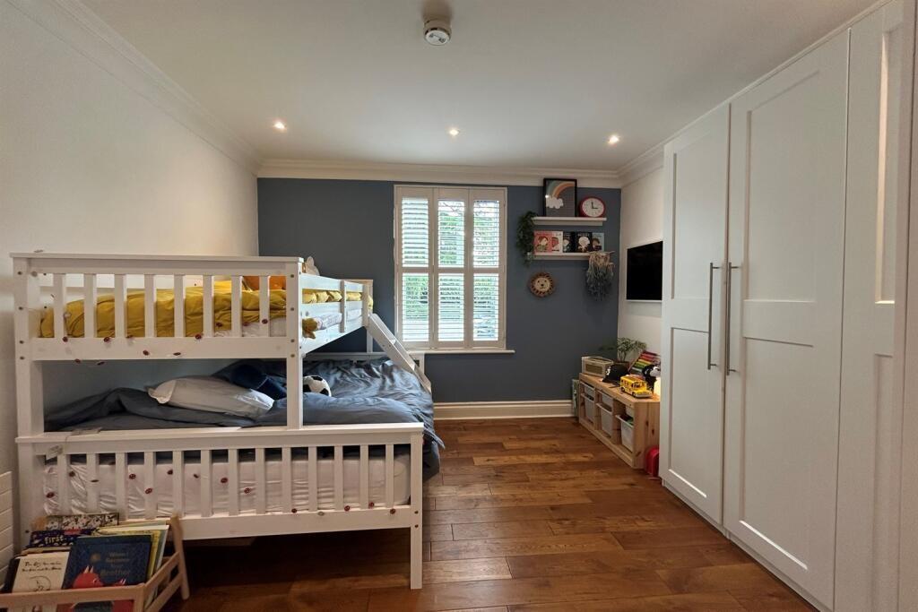 15542_773002_IMG_...