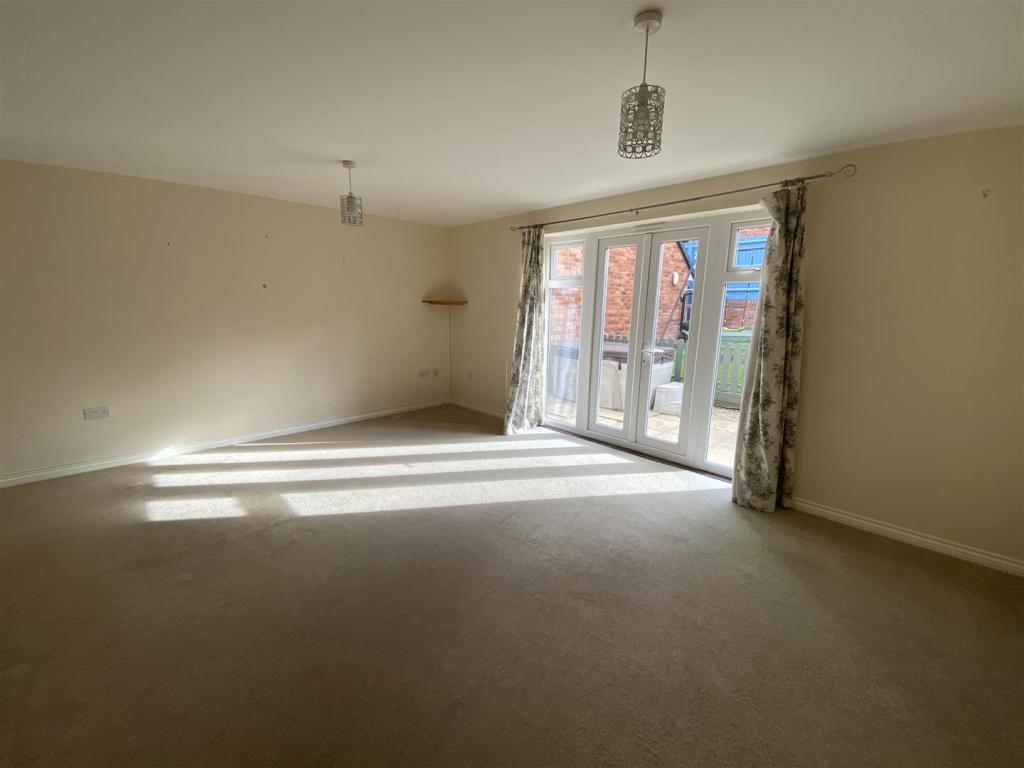LIVING DINING ROOM