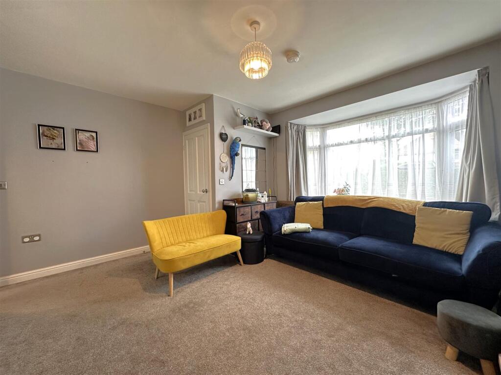Lounge 468