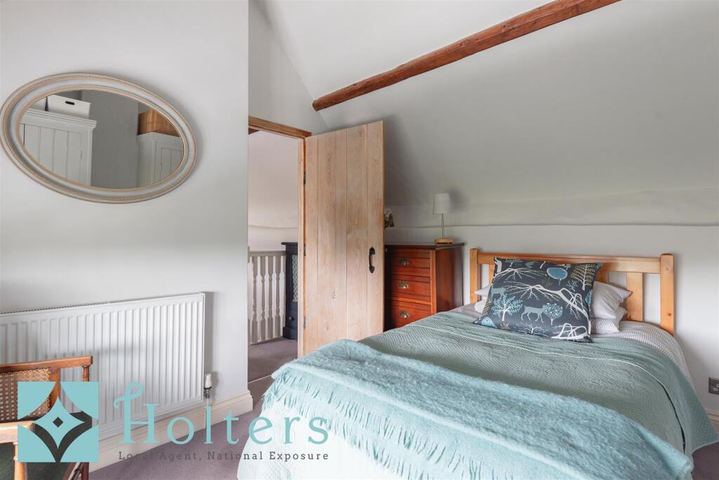 Charles's Cottage, Round Oak-03.jpg