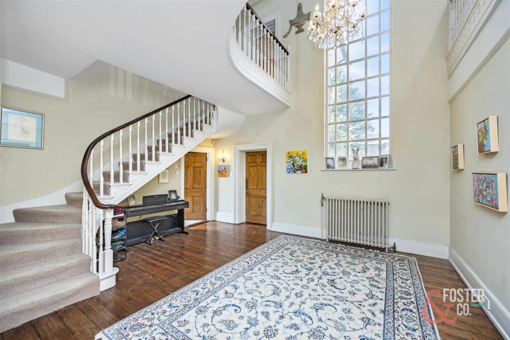 Henfield Road, Horton Hall-019.jpg