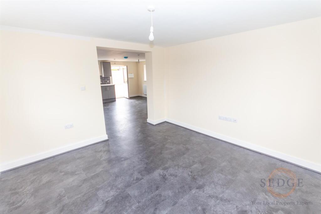87 spalding common-10.jpg