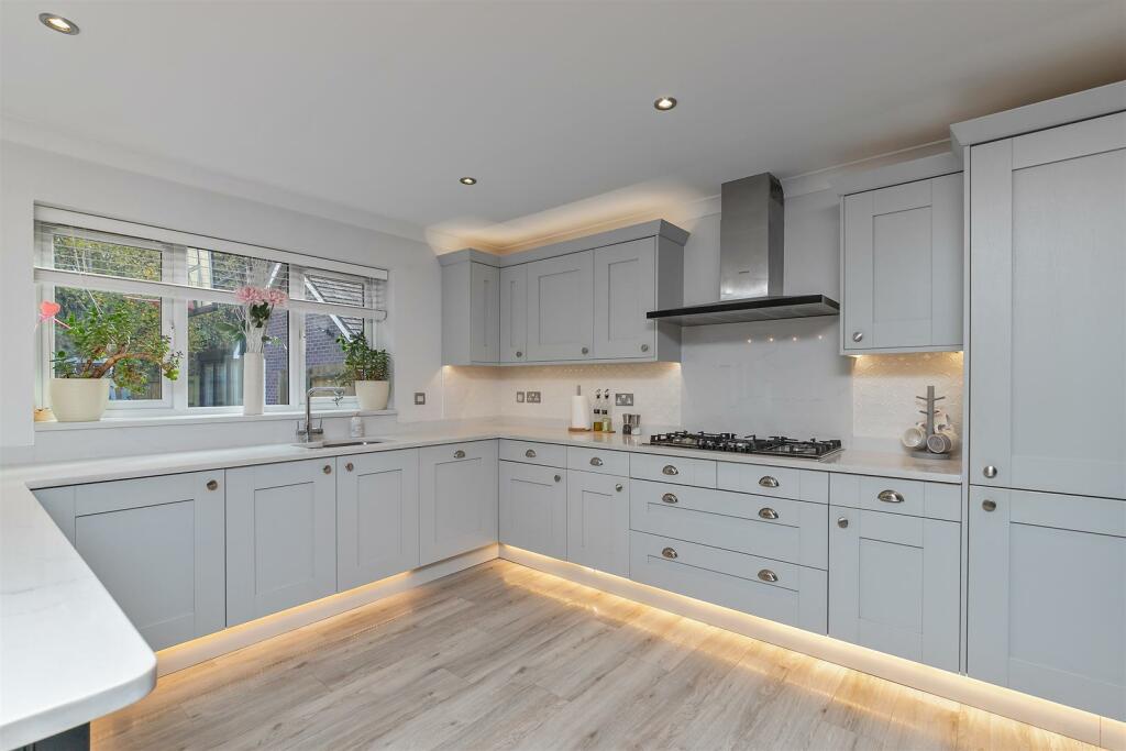 3ElderberryClose-34.jpg