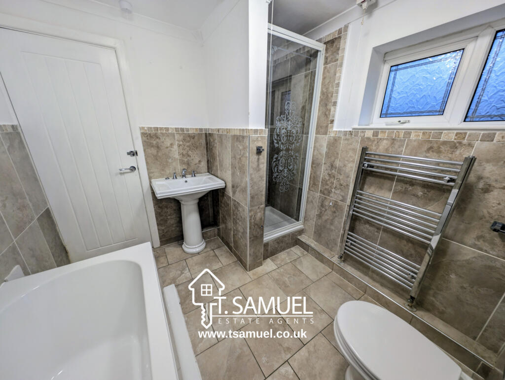 076f051f2db62a3c8ec09f130f6c369f