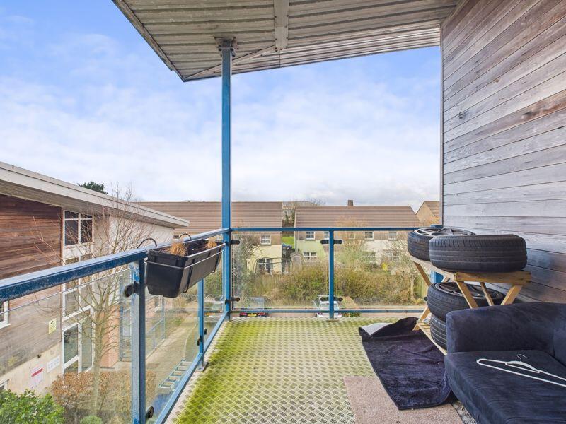 balcony
