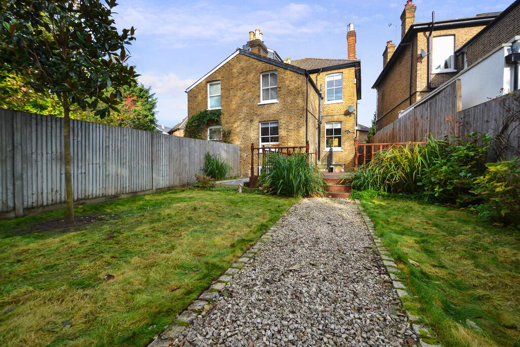 IMG_391757_24_lar...