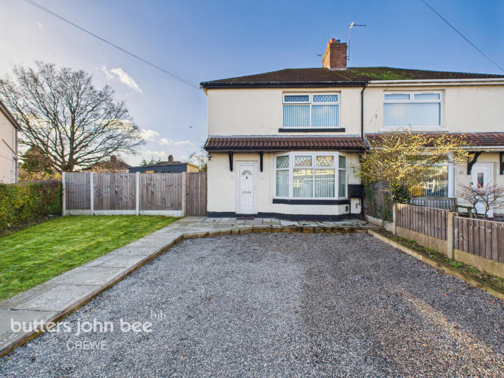 Pear Tree Avenue, Crewe