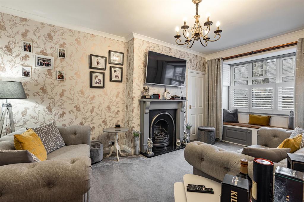 2 Smithy Row Clovenfords 06.JPG