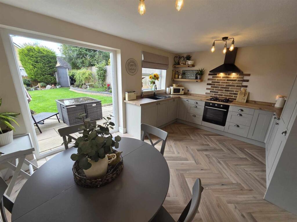 524442152_1958612071624338_2231842563269593723_n.j