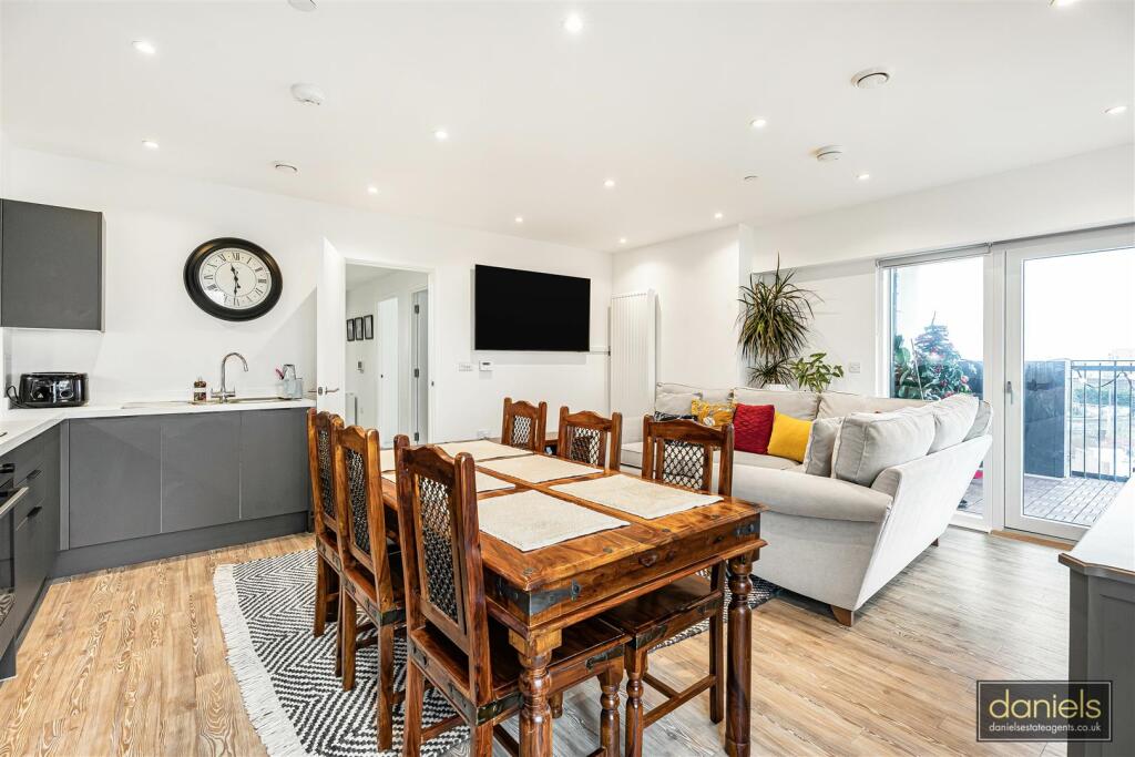 15_67397_watermarked.jpg
