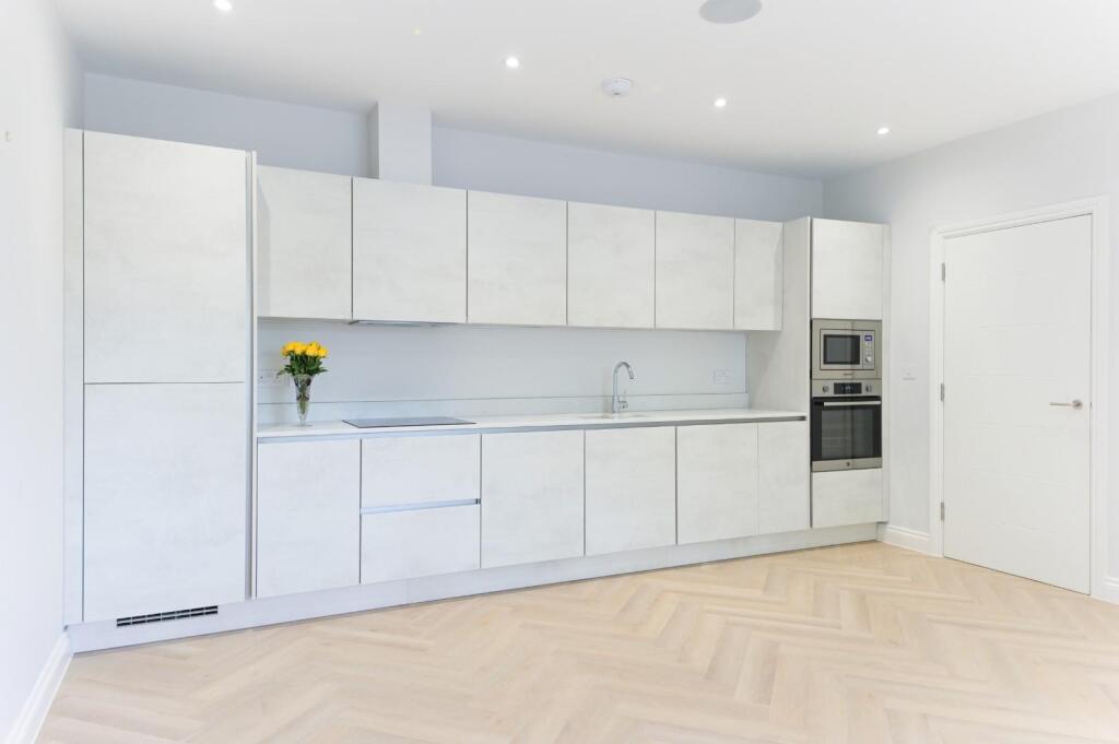 CHARTHAM HOUSE,FLAT  (3).jpg