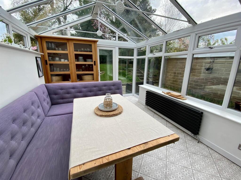 priory way 78 conservatory.jpg