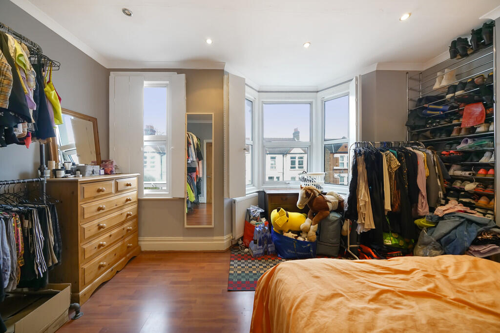 33 Pattenden Road...