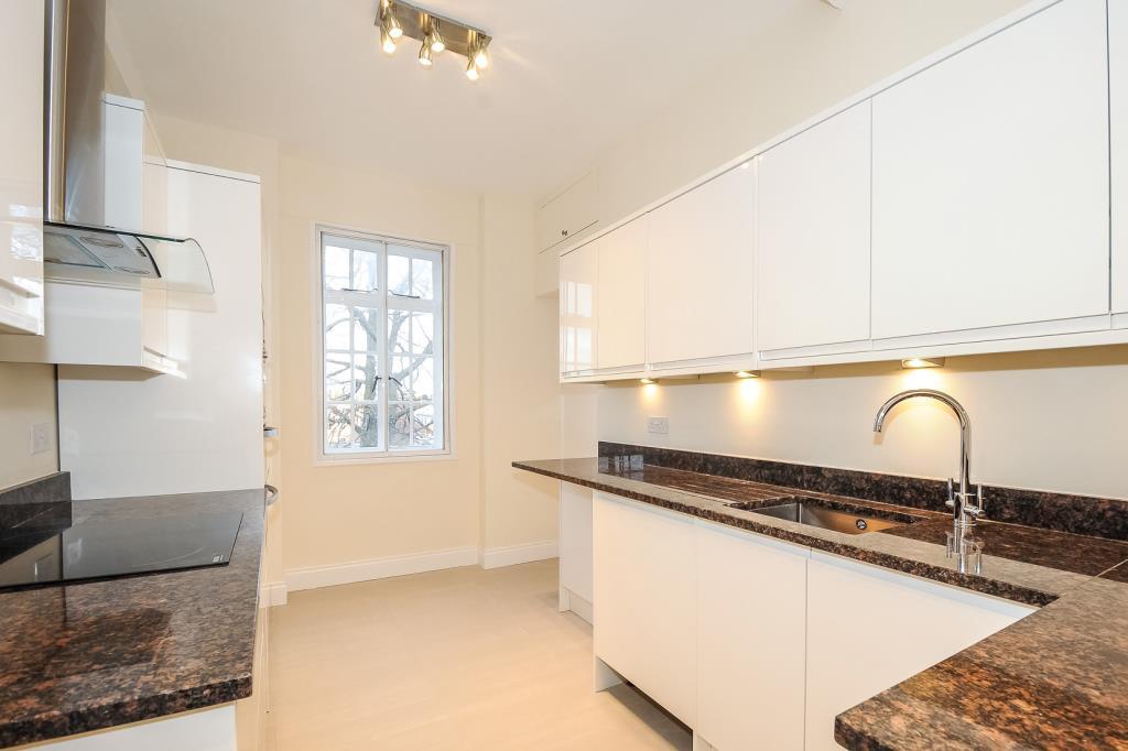 Kitchen (shot 1)