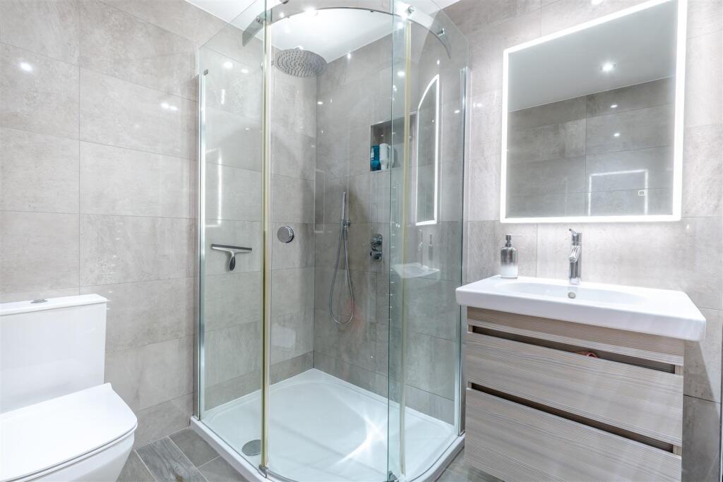 8641910-interior04.jpg