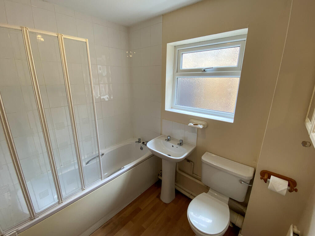 Bathroom1