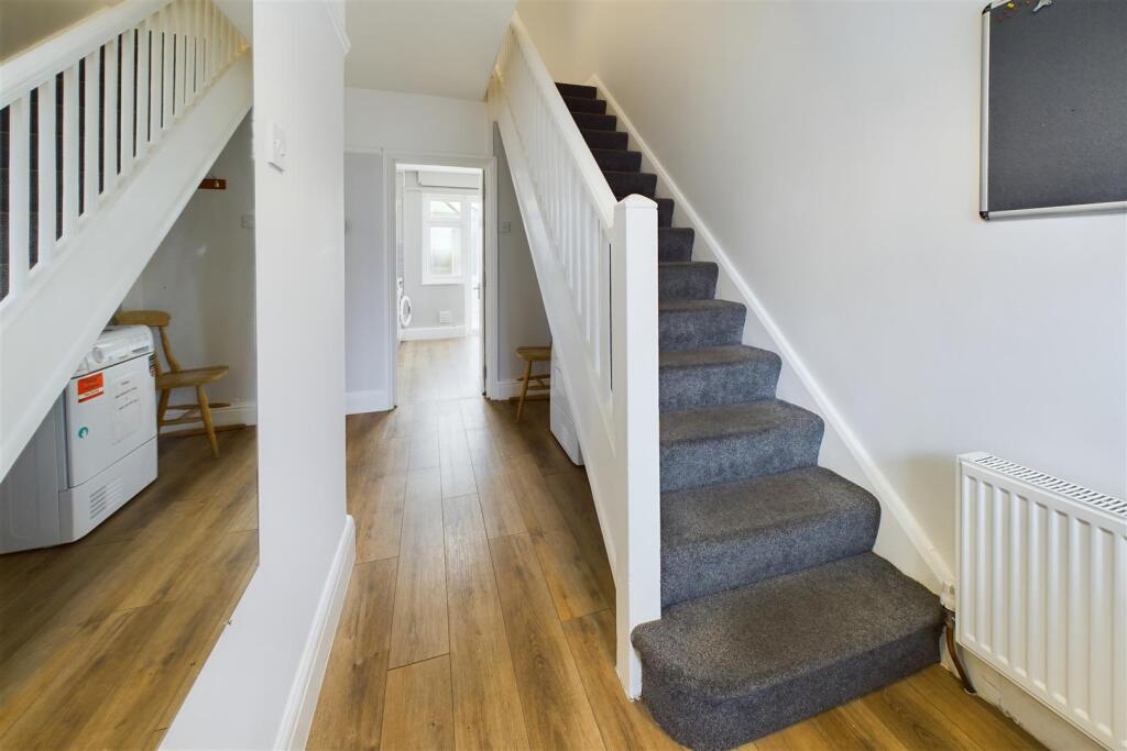 37, Kingsholm Road Southmead, Bristol, BS10 5LJ | 