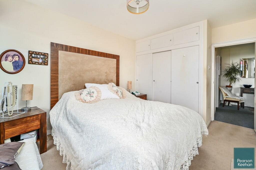 7 Hovedean, BN3 (9).jpg