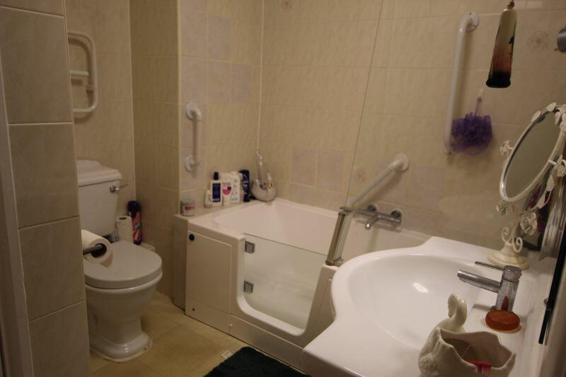 Photo 9