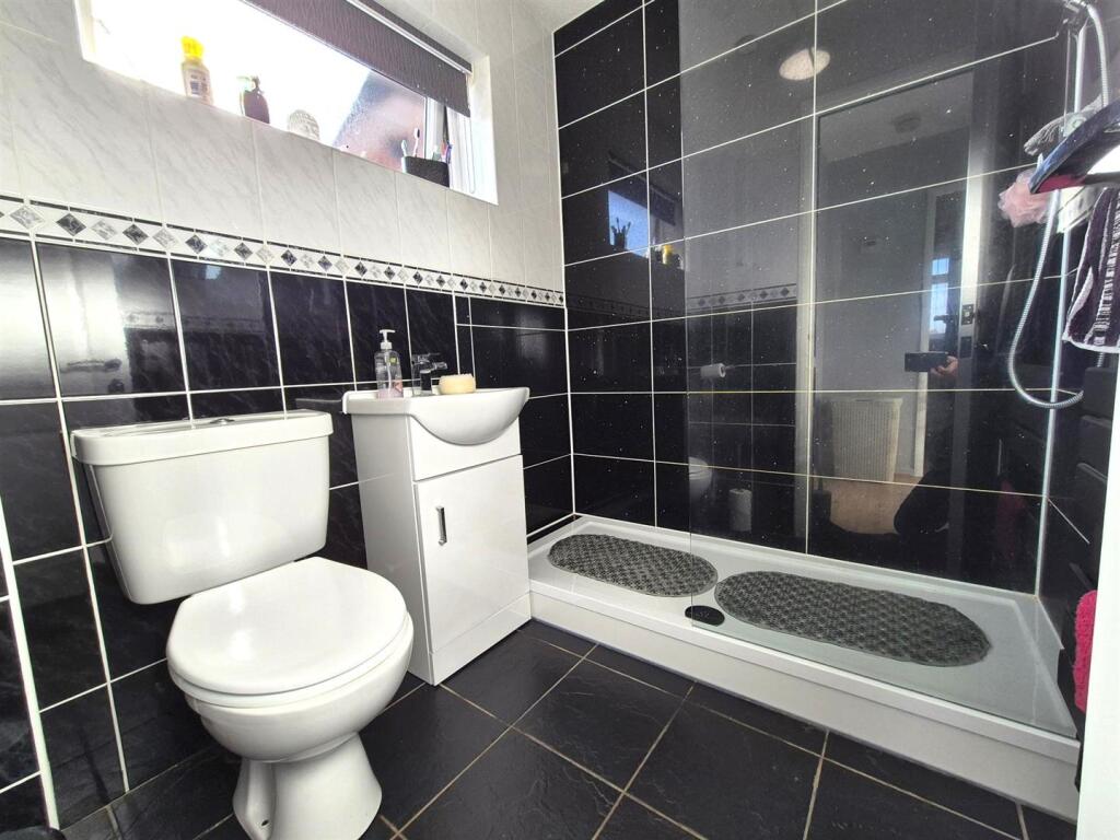 Modern Shower Room