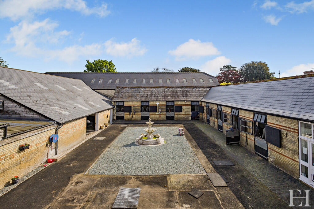 8646487-exteriorW...