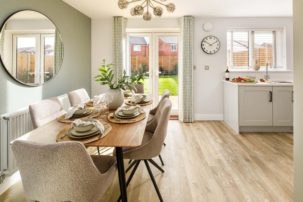 Flexible open plan layouts for family time