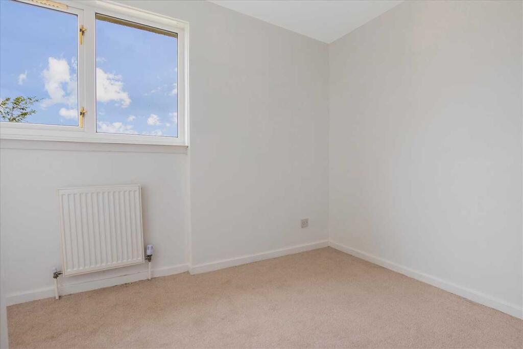 Bedroom Three (1)