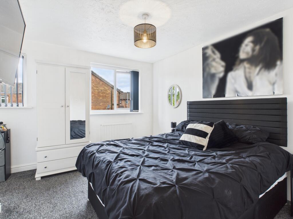 CAM04634G0-PR0051-STILL011