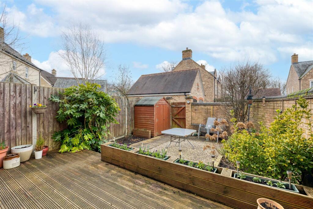West Facing Garden