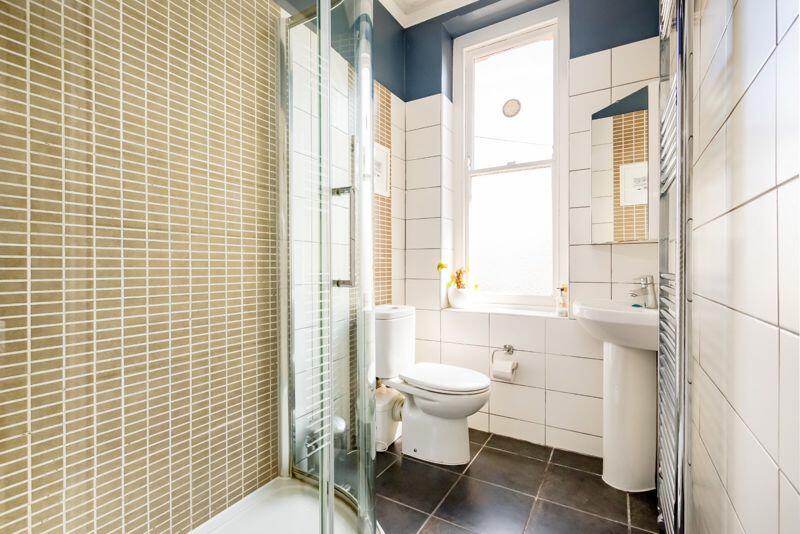 En Suite Shower