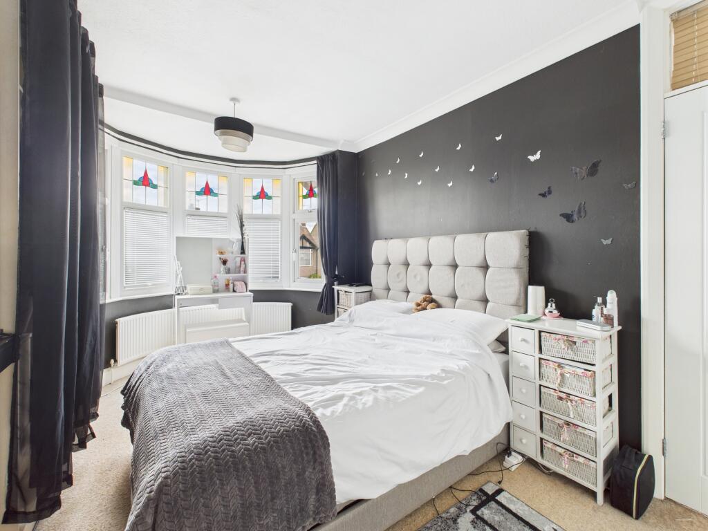 CAM05192G0-PR0105-STILL016