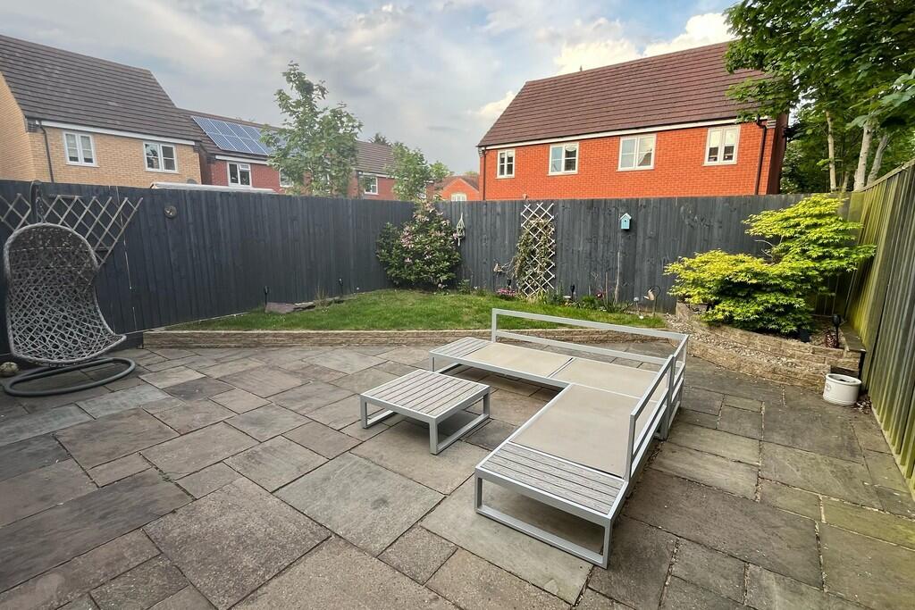 IMG-20250502-WA00...