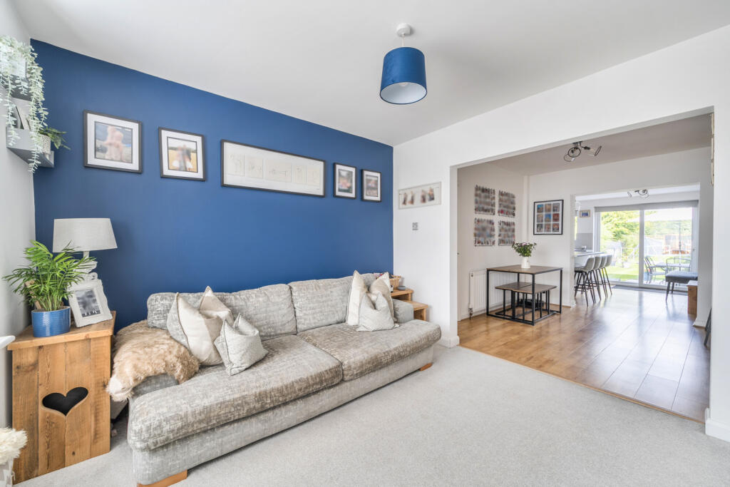 1356112-4-68c99ff...