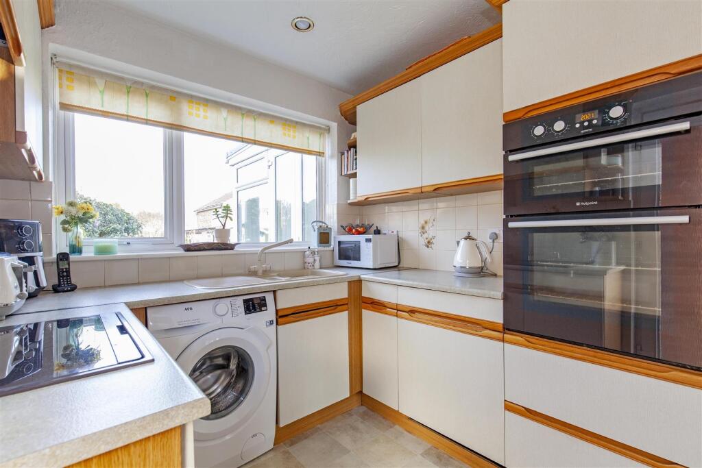 Kitchen-2.jpg