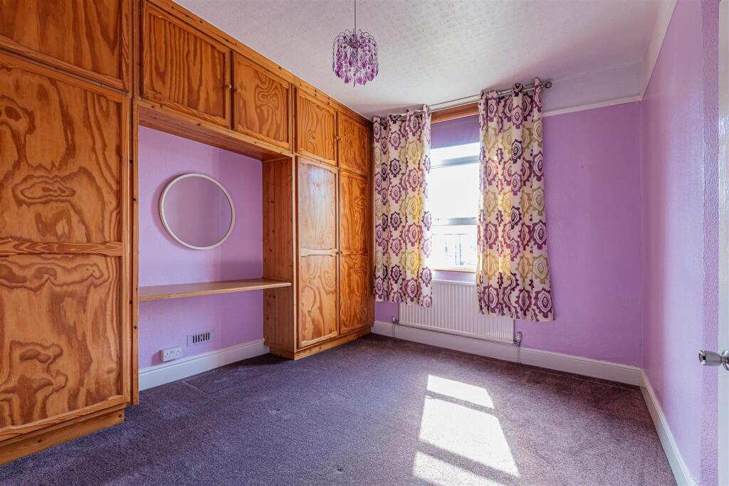 Stallcourt Avenue 28-18.jpg