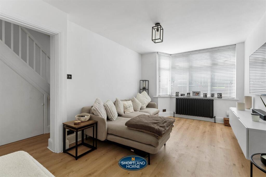 138 Lincroft Crescent (3 of 26).jpg