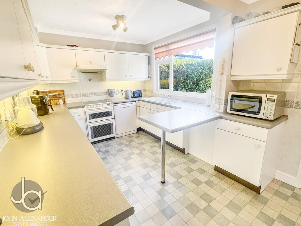 20250909_15110001...