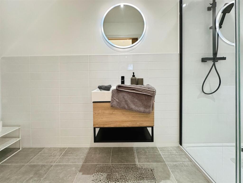 3cb782a1--461D-876C-46AB94480BAD-46764-00000FF0733