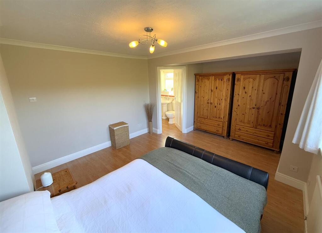 Bedroom 1B.JPG