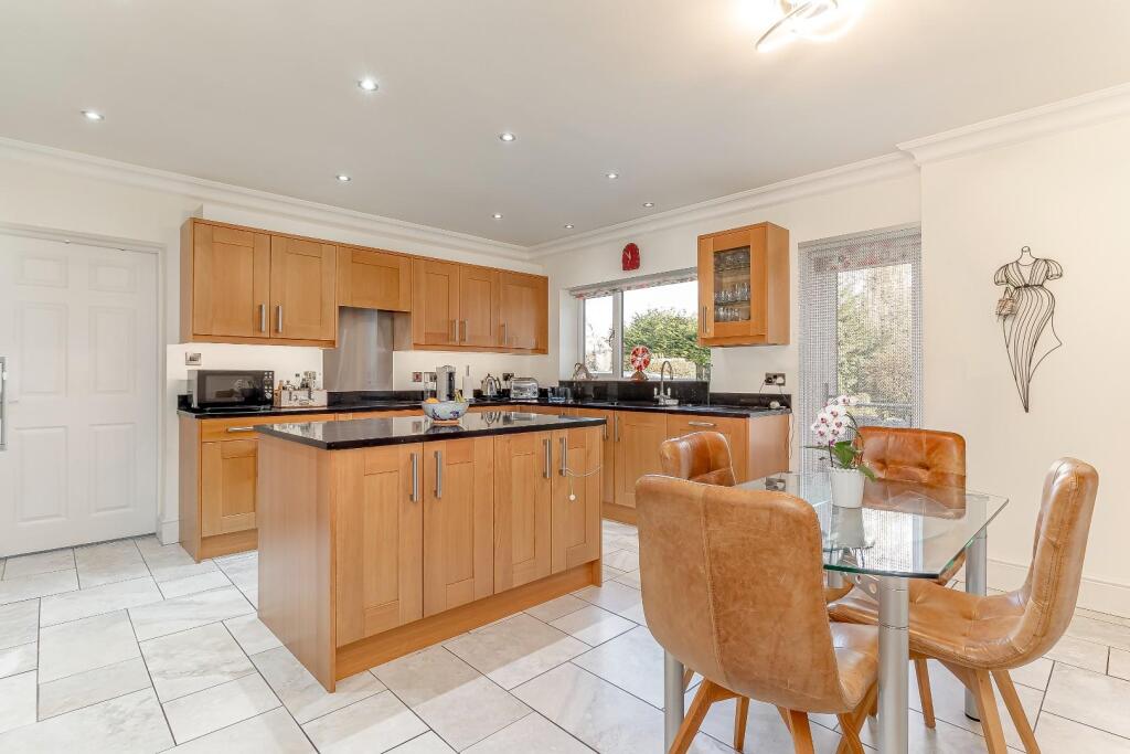 Dining Kitchen - A.jpg